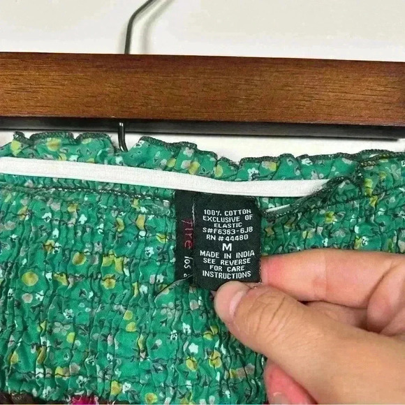 Women's Vintage Y2K Tiered Skirt - Picture 4 of 4